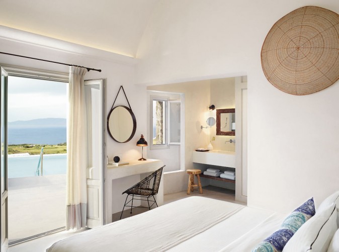 021_Schoene Aussichten Touristik - SANTO MARIS OIA_EXCLUSIVE SUNSET SUITE_(01)